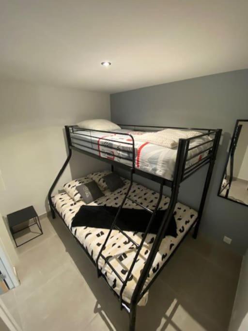 Appartement Le Cocoon Le Cheylard Esterno foto