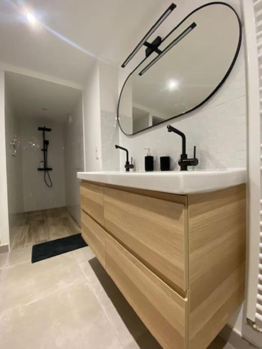 Appartement Le Cocoon Le Cheylard Esterno foto